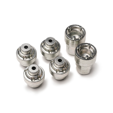 ブロンズ浸透処理を施した420iステンレス鋼部品。メタルバインダージェット方式で製造され、高品質な表面仕上げが施されている。