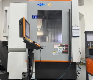 Vergleich der Präzision der CNC-Bearbeitung mit der Komplexität der Werkzeugwegbeschränkungen und den Rüstkosten