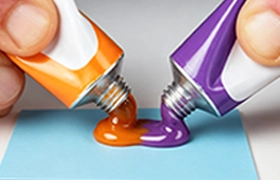 An EPTAHUB visual analogy explaining that, like mixing two colors of paint to create a new one, industrial epoxy is a two-part system requiring a resin and a hardener to be mixed to initiate curing.